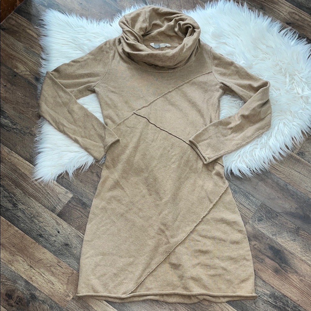 Athleta Camber cowlneck sweater dress in beige/tan size medium